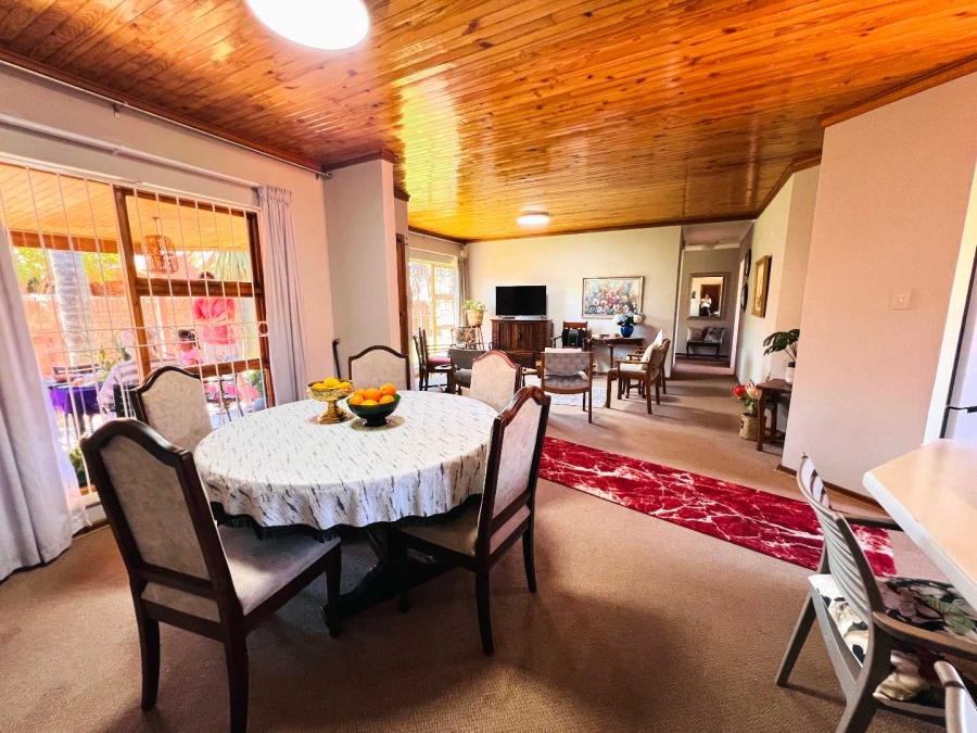 3 Bedroom Property for Sale in Heuwelsig Free State